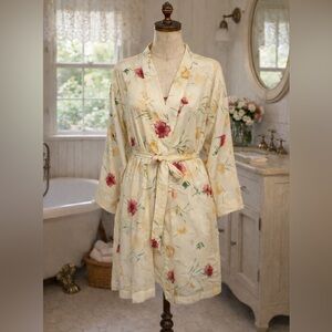 Vintage 1990s Holt Renfrew Collection Cream Yellow, Floral Robe & Slip Set
